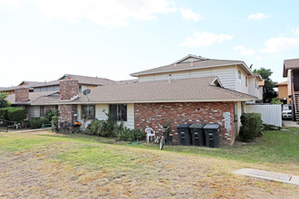 832 N Glassell St in Orange, CA - Building Photo - Building Photo