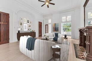 113 E 29th St in New York, NY - Building Photo