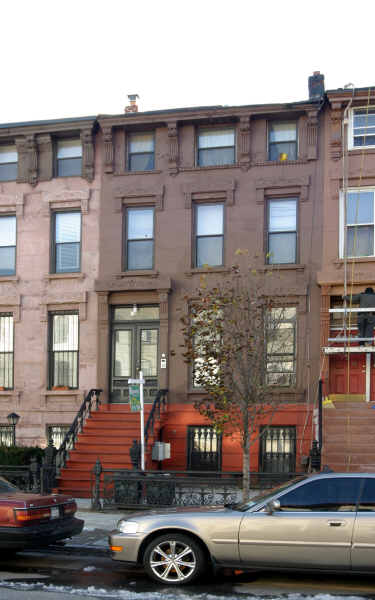 428 Jefferson Ave in Brooklyn, NY - Building Photo