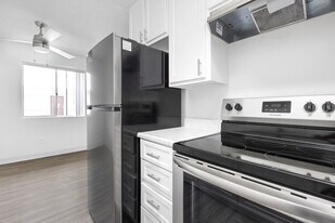 Terre at 1038 Peach in El Cajon, CA - Building Photo