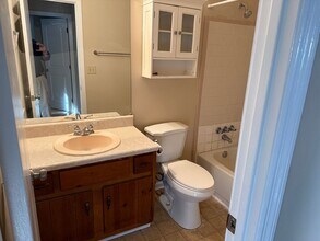 45 Ezzard St in Lawrenceville, GA - Building Photo - Building Photo