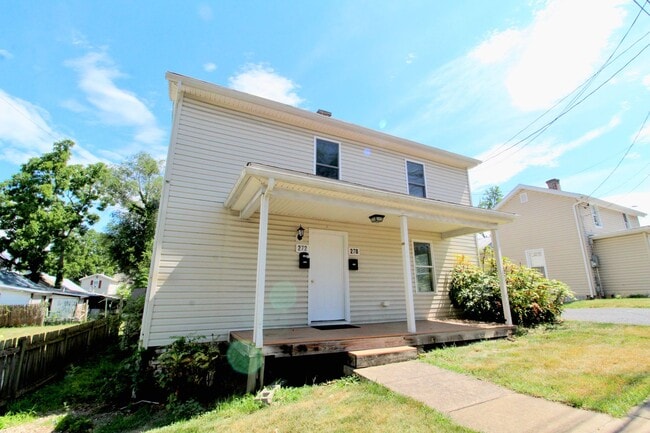 270 W Bruce St