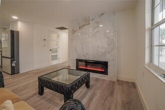 985 Liberty St in Englewood, FL - Building Photo - Building Photo