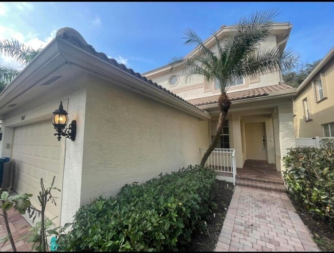 11427 Blue Violet Ln in Royal Palm Beach, FL - Building Photo - Building Photo