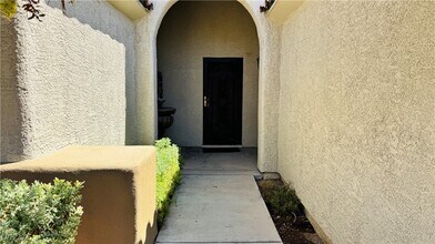 3846 Waynesvill St in Las Vegas, NV - Building Photo - Building Photo