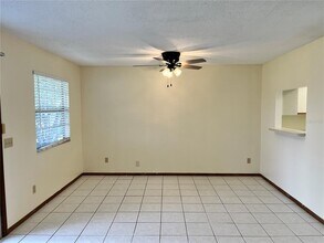 2001 Waterleaf St in Orlando, FL - Building Photo - Building Photo