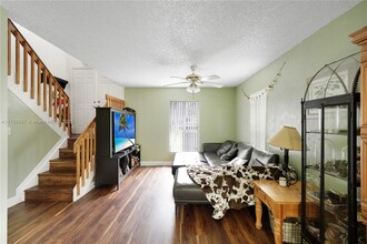 4200 SW 72nd Way in Davie, FL - Building Photo - Building Photo