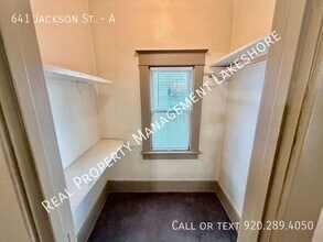 641 Jackson St in Oshkosh, WI - Building Photo - Building Photo