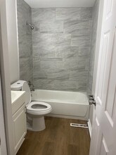 438 Red Tulip Ct in Taneytown, MD - Building Photo - Building Photo