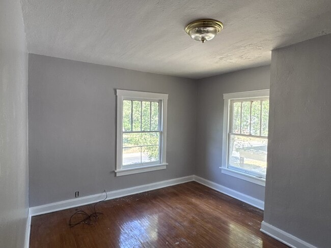 1808 W Bradley Ave in Peoria, IL - Building Photo - Building Photo