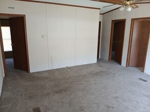 233 Flat Creek Ln in Blountville, TN - Building Photo - Building Photo