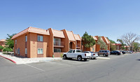 Via in Albuquerque, NM - Foto de edificio - Building Photo