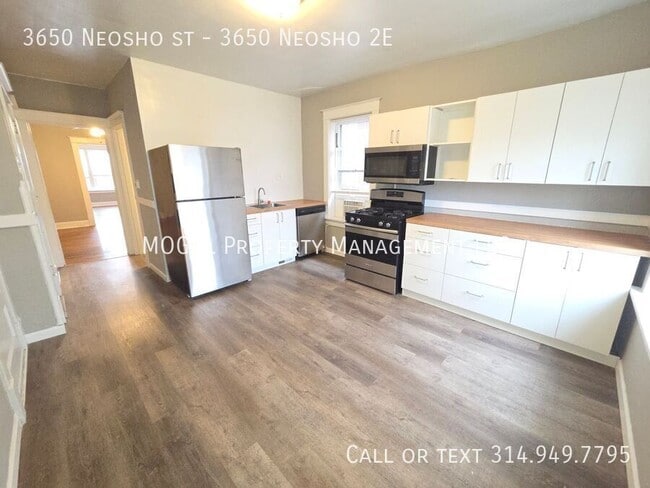 property at 3650 Neosho St
