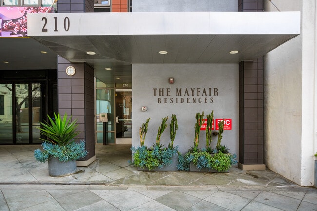 Mayfair Residences at Santa Monica Beach in Santa Monica, CA - Building Photo - Building Photo