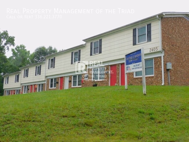 property at 2405 E Florida St
