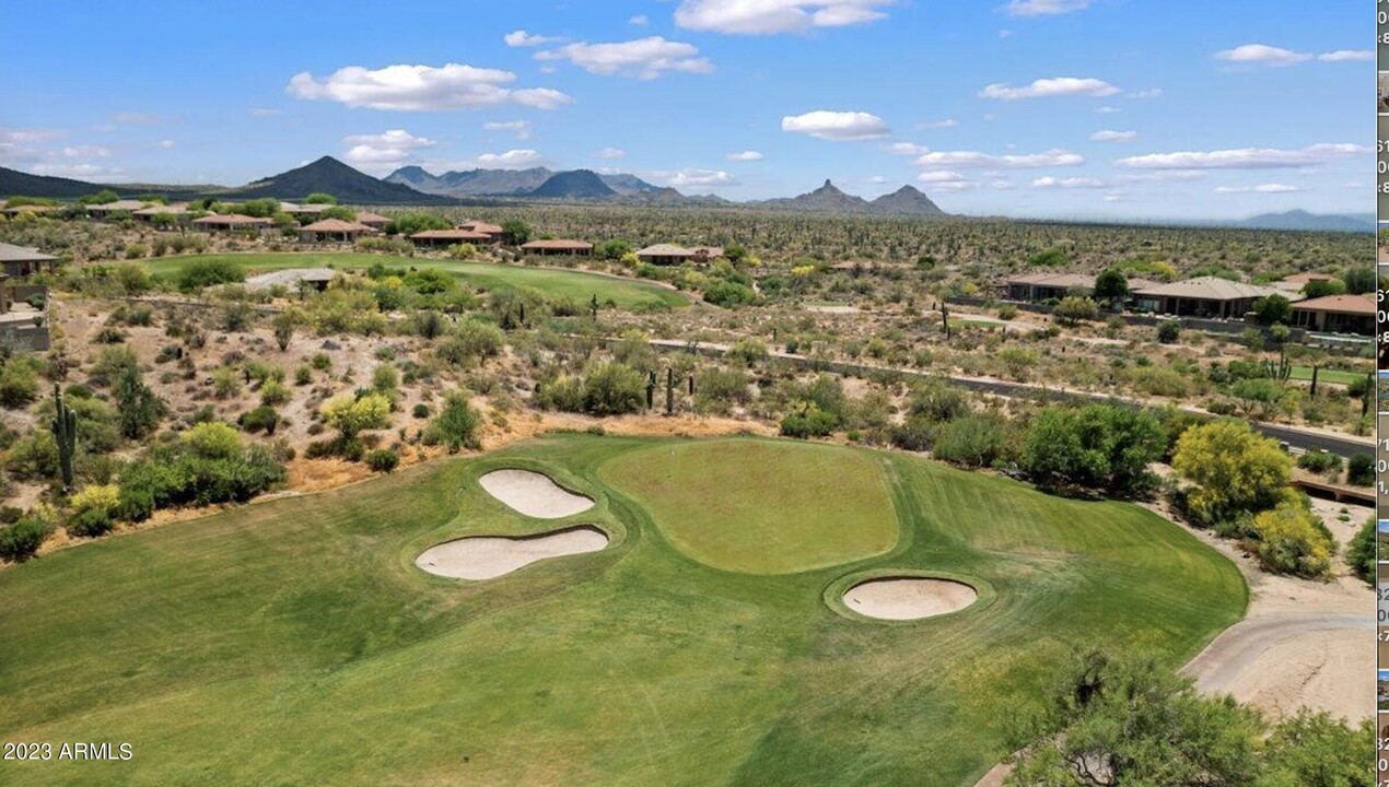 34457 N Legend Trail Pkwy in Scottsdale, AZ - Foto de edificio