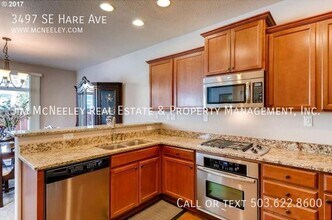 3497 SE Hare Ave in Hillsboro, OR - Building Photo - Building Photo