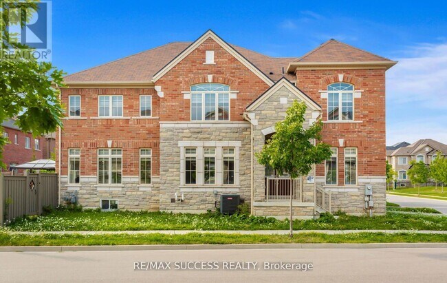 property at 1554 Devine Pt