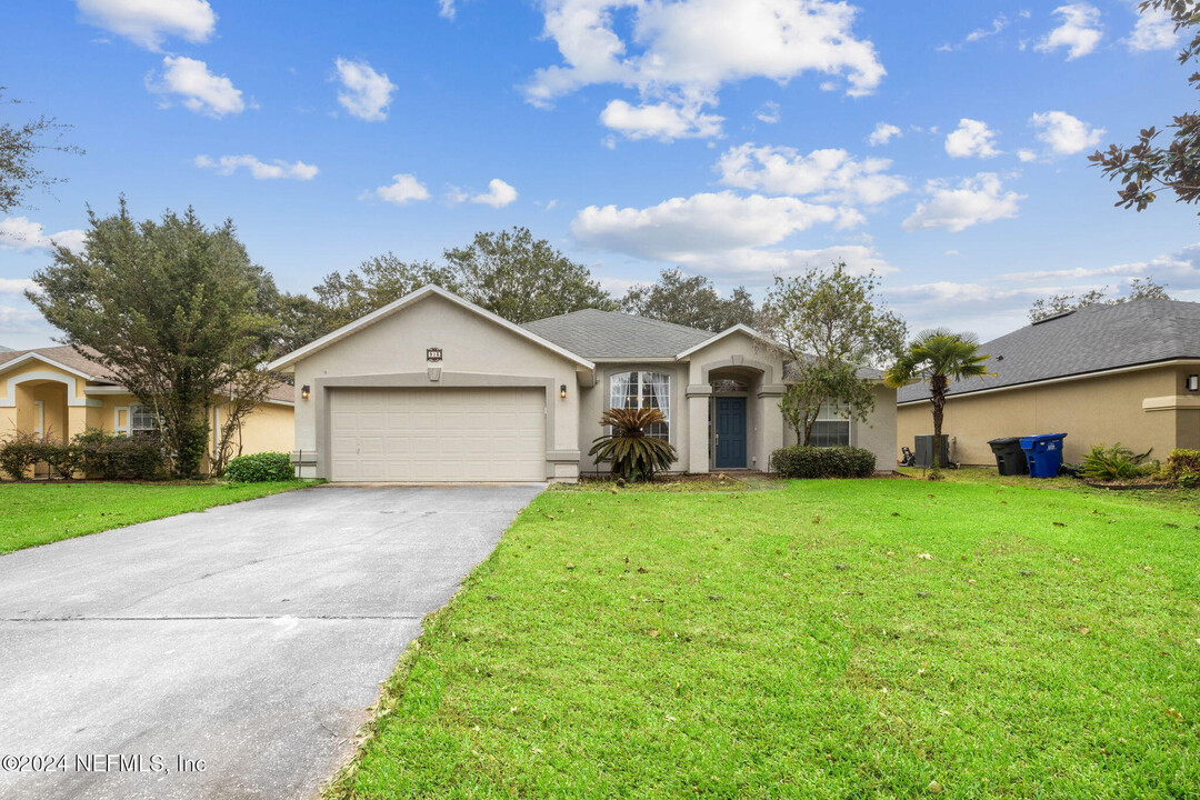 913 Weybridge Ln in Ponte Vedra Beach, FL - Building Photo