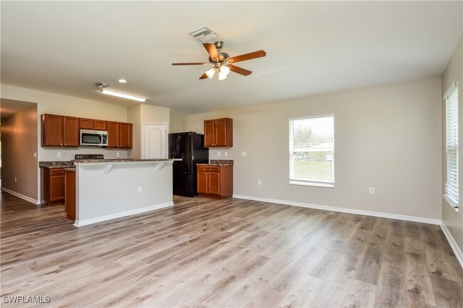 property at 25091 Esmeralda Ct