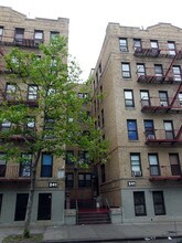 241 E Mosholu Pky in Bronx, NY - Building Photo - Building Photo