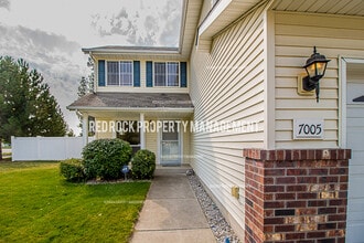7005 N Joanna Dr in Coeur d'Alene, ID - Building Photo - Building Photo