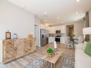 Jackson Run Townhomes in Whitestown, IN - Foto de edificio - Building Photo
