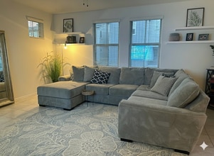 627 W Flintlock Way in Chandler, AZ - Building Photo - Building Photo