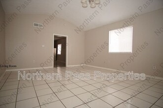 422 Val Verde St in El Paso, TX - Building Photo - Building Photo