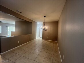 3425 Lapwing Dr in North Las Vegas, NV - Building Photo - Building Photo