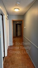 818 Cedar Springs Rd in Athens, TN - Building Photo - Building Photo