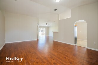 208 King Arthur Ct in St. Augustine, FL - Building Photo - Building Photo