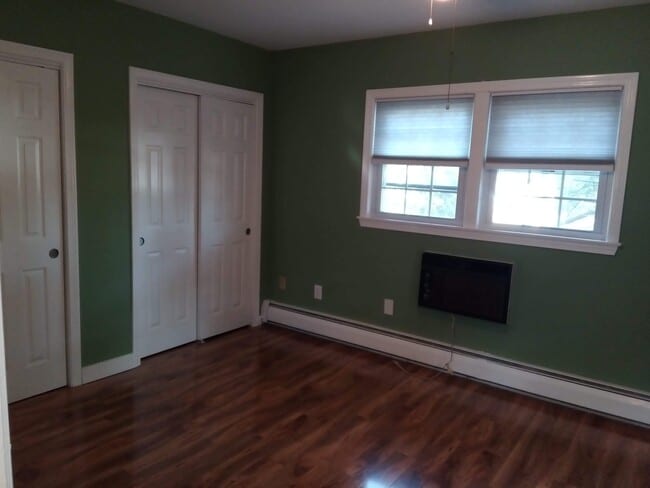 140 golfview dr in Manchester, NH - Building Photo - Building Photo