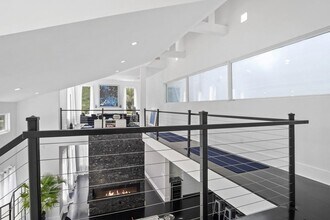 1756 N Akin Dr NE in Atlanta, GA - Building Photo - Building Photo