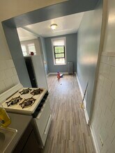 5037 W Montrose Ave in Chicago, IL - Building Photo - Building Photo