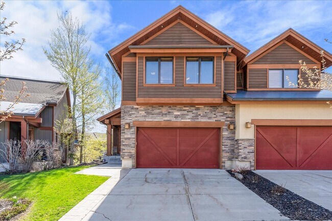 1261 Hailstone Dr in Heber City, UT - Building Photo - Building Photo
