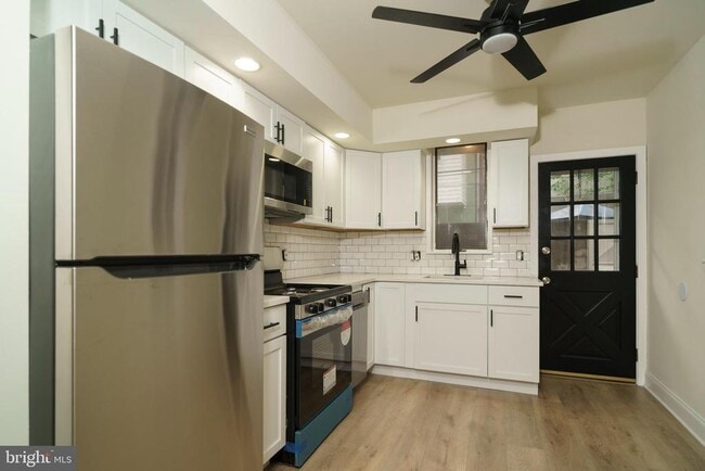 2529 S Camac St in Philadelphia, PA - Building Photo - Building Photo