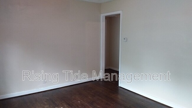 8017 6th Ave N in Birmingham, AL - Building Photo - Building Photo