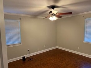 2013 N Woodlawn Ave in Metairie, LA - Foto de edificio - Building Photo