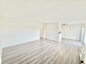111 N Lincoln Ave, Unit K in Monterey Park, CA - Foto de edificio - Building Photo