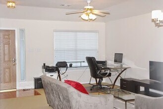 21534 Oak Park Trails Dr in Katy, TX - Building Photo - Building Photo