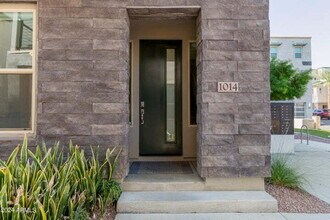 3510 N Miller Rd in Scottsdale, AZ - Foto de edificio - Building Photo