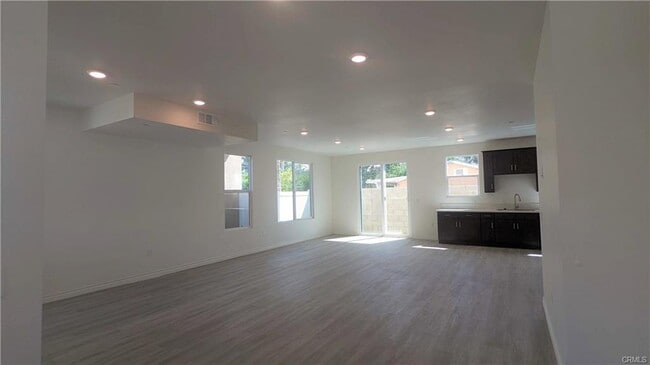 15126 Logos Ct in Los Angeles, CA - Building Photo - Building Photo