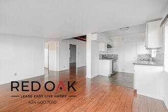 476 Crane Blvd in Los Angeles, CA - Building Photo - Building Photo