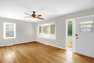 1125 Countryside Dr in High Point, NC - Building Photo - Building Photo