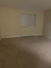 525 Crown St in Meriden, CT - Building Photo - Building Photo