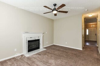 4 Monarch Way in Durham, NC - Building Photo - Building Photo