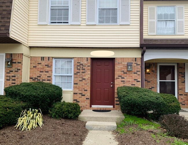 property at 2473 S Brittany Ln