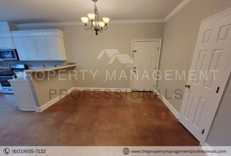 614 Shea Cove in Brandon, MS - Building Photo - Building Photo