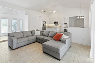 116 San Remo Dr in Edgewater, FL - Building Photo - Building Photo